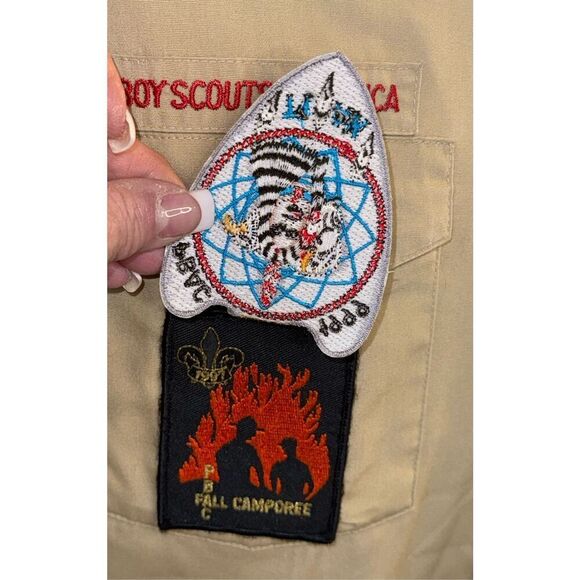 Boy Scouts of America Shirt With 1997 & 1999 Patches XL - Picture 9 of 9